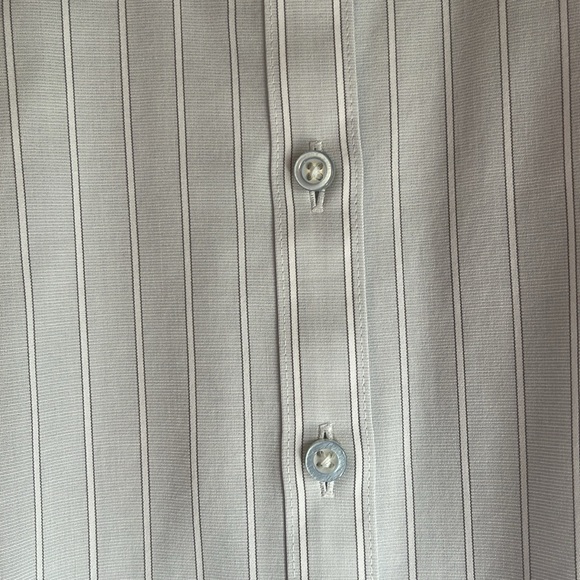 Fitted Striped button down - Picture 6 of 6